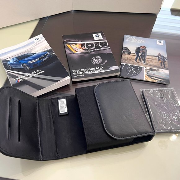 2020 BMW M5 Owner Manual and Service Guide with Portfolio! - Picture 2 of 9